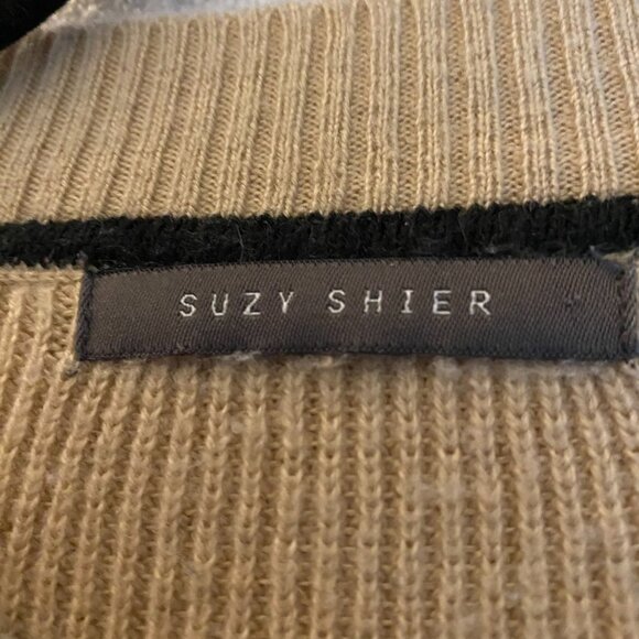 SUZY SHIER Chunky Knit V-Neckline Long Sleeves Sweater Size XL EUC - Picture 4 of 5